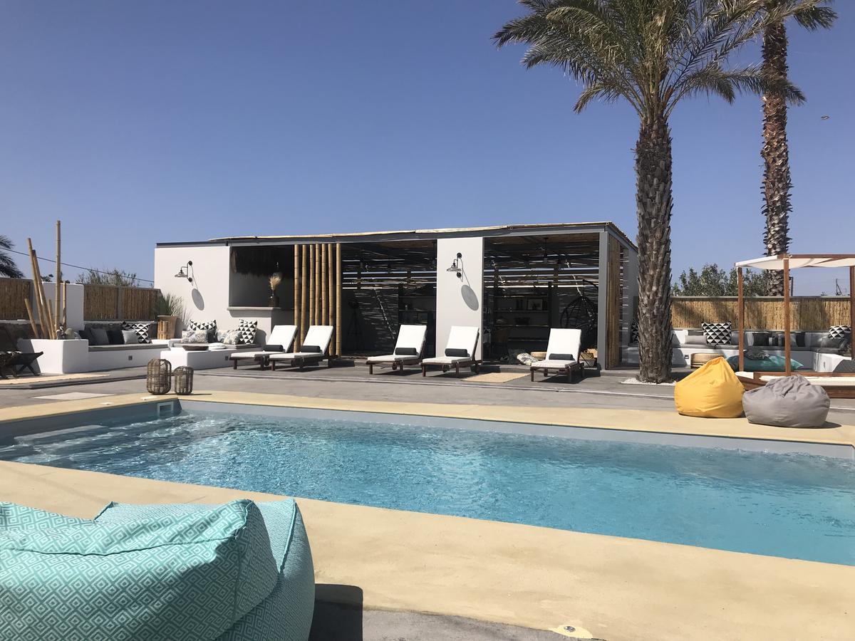 White And Grey 2 Apartment Mykonos Town Exterior photo