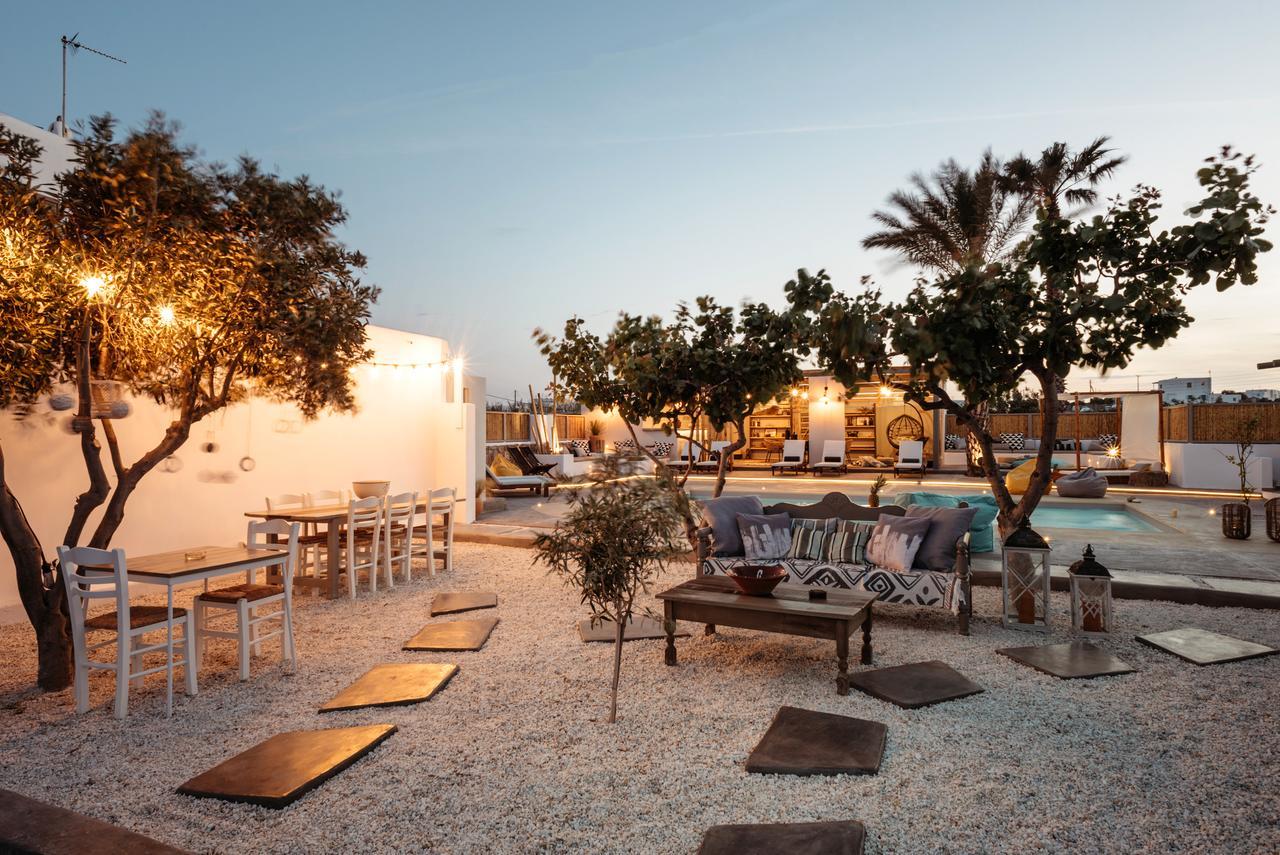 White And Grey 2 Apartment Mykonos Town Exterior photo