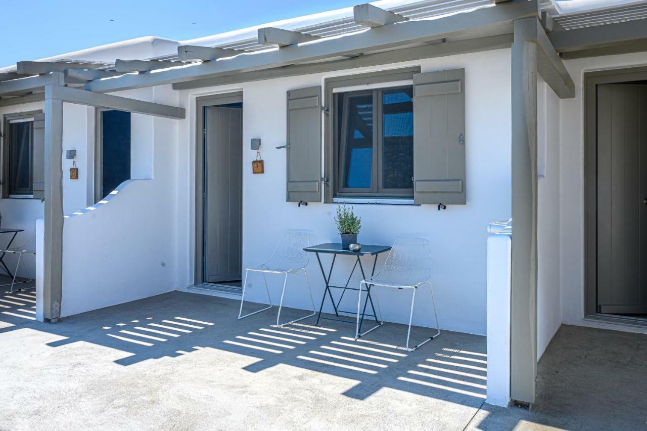 White And Grey 2 Apartment Mykonos Town Exterior photo